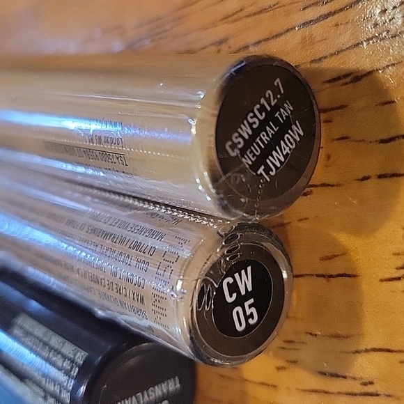 NYX Professional Make up bundle NWT Concealer, Butter Gloss, lip cream - Picture 3 of 5